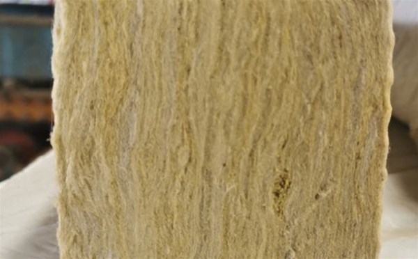 巖棉板具有哪些環(huán)保特點呢？